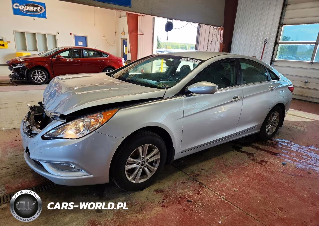 2013 Hyundai Sonata Gls
