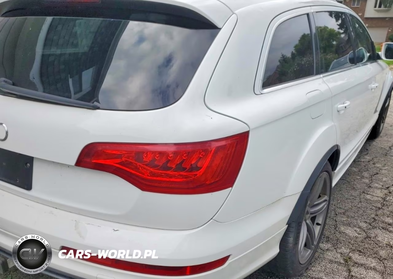 2011 Audi Q7 Prestige VIN:WA1WMAFE6BD004423 - 4