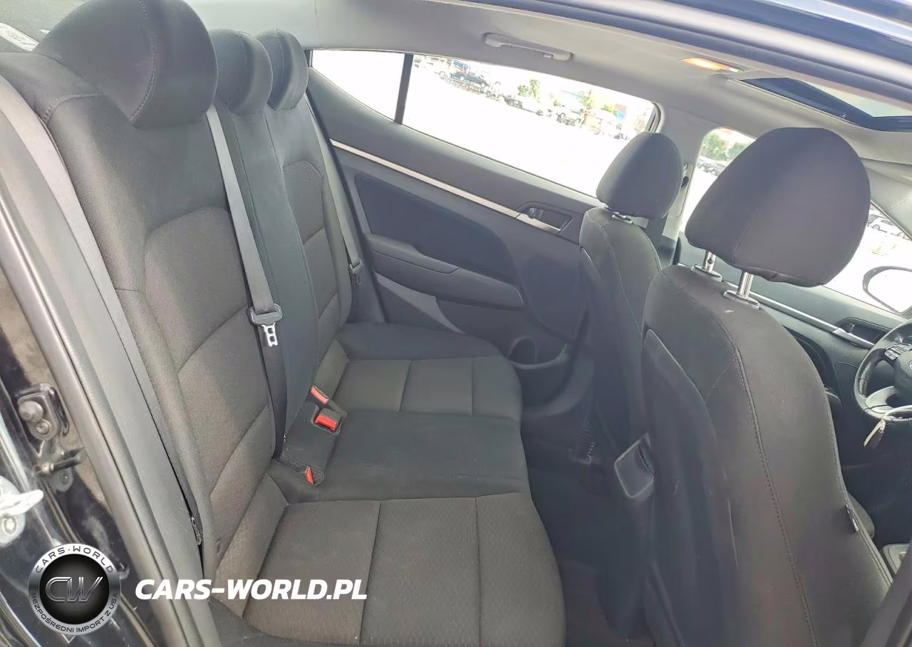 2020 Hyundai Elantra Value Edition VIN:5NPD84LF9LH606194 - 10