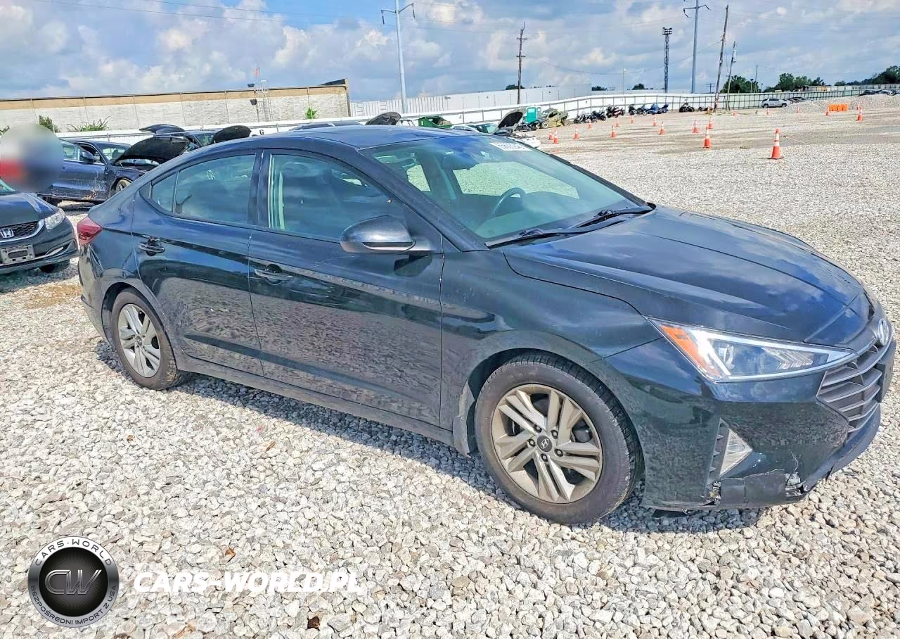 2020 Hyundai Elantra Value Edition VIN:5NPD84LF9LH606194 - 4