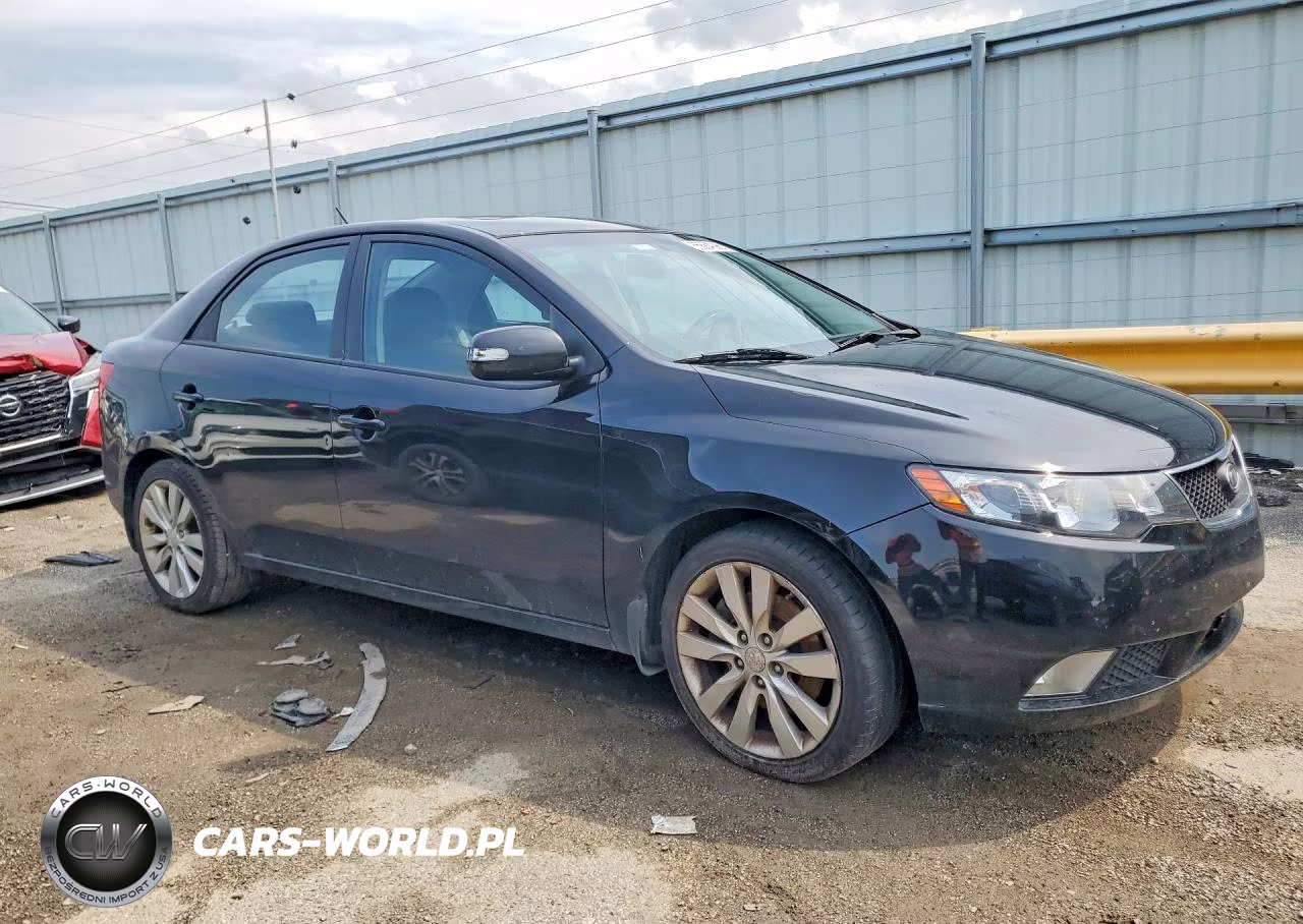 2010 Kia Forte Sx VIN:KNAFW4A3XA5111066 - 4