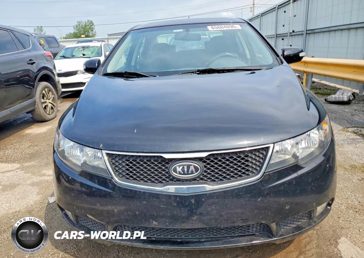 2010 Kia Forte Sx VIN:KNAFW4A3XA5111066 - 5