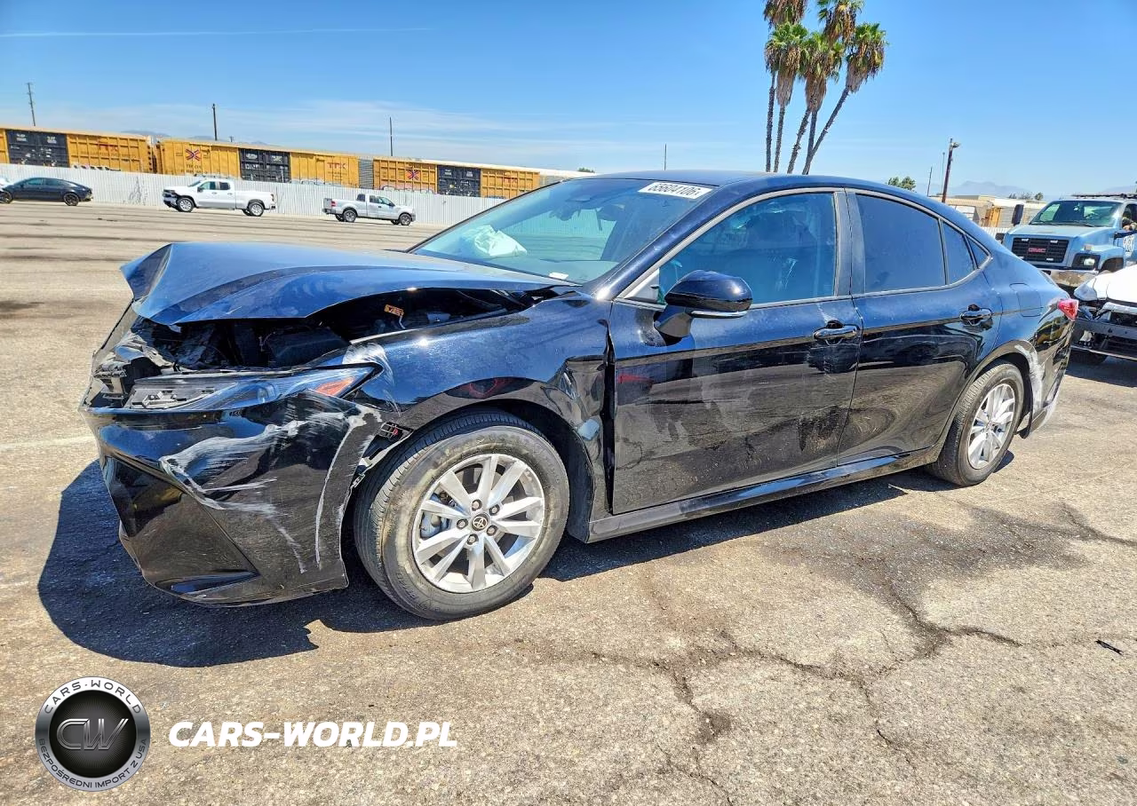 2025 Toyota Camry Le