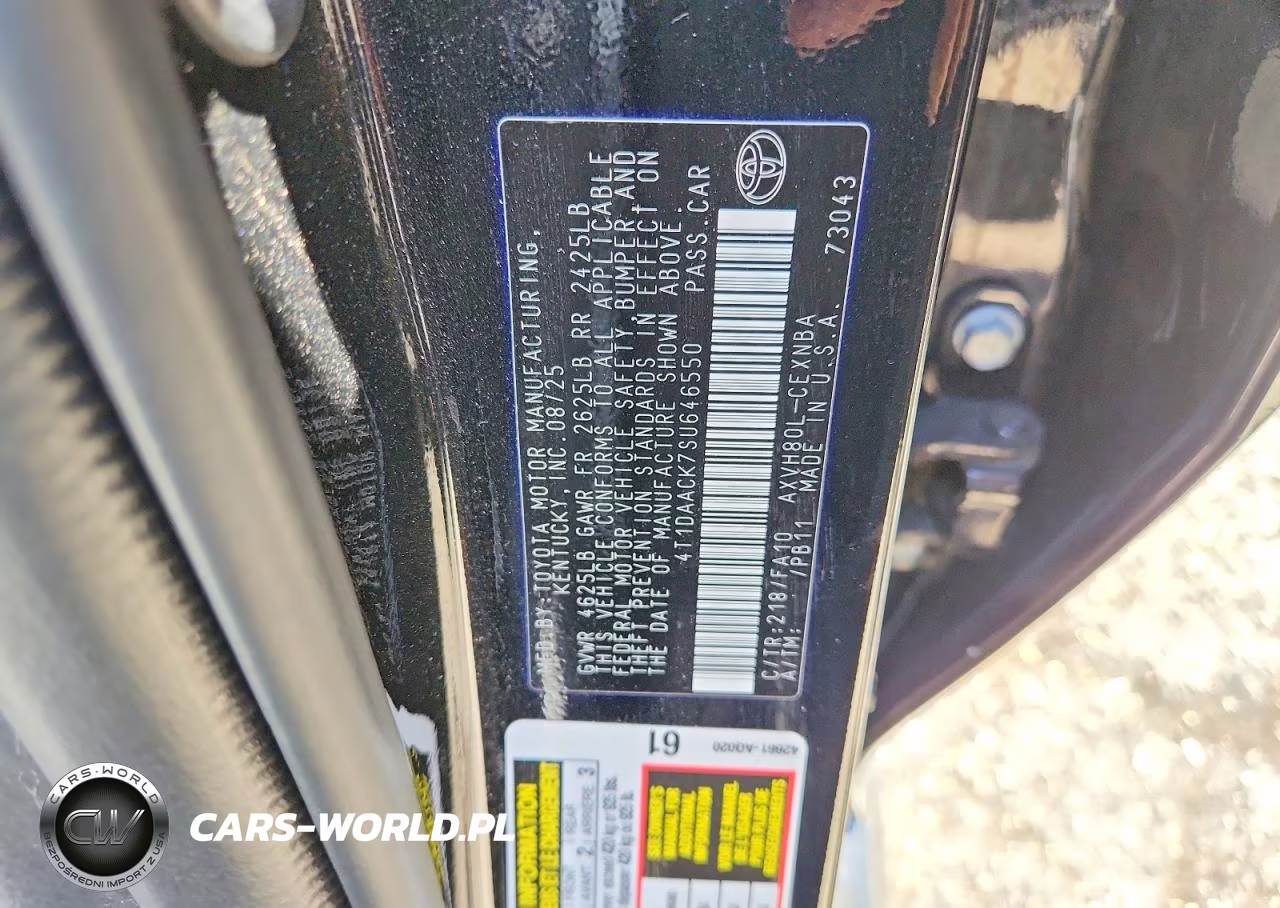 2025 Toyota Camry Le VIN:4T1DAACK7SU646550 - 12