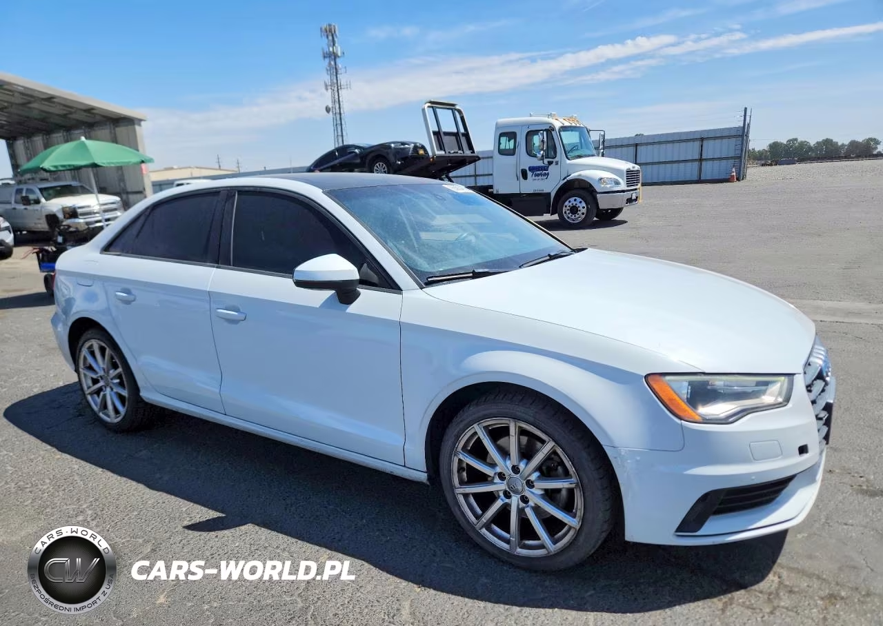 2015 Audi A3 Premium VIN:WAUBFGFF5F1090385 - 4