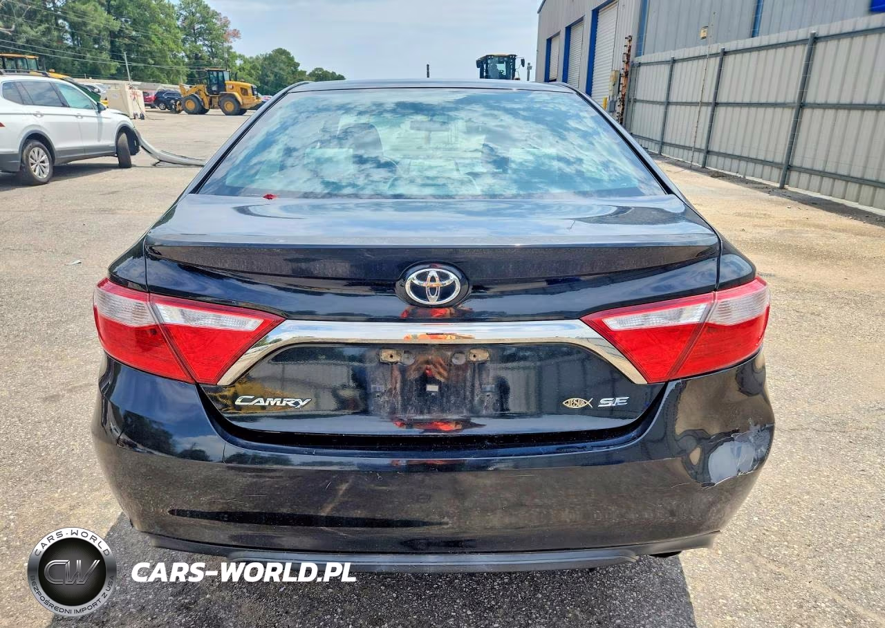 2015 Toyota Camry Se VIN:4T1BF1FKXFU046731 - 6