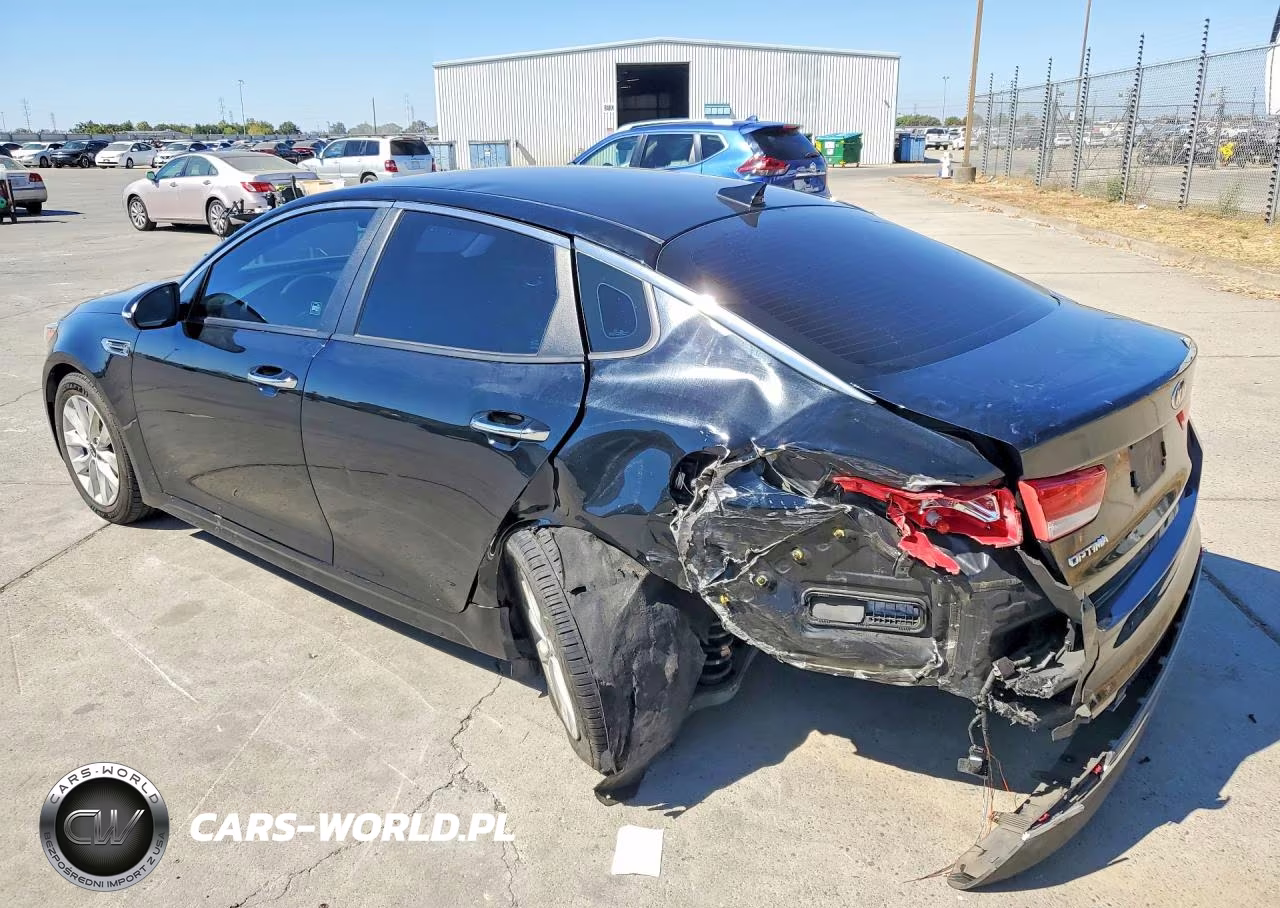 2018 Kia Optima Lx VIN:5XXGT4L30JG260384 - 2