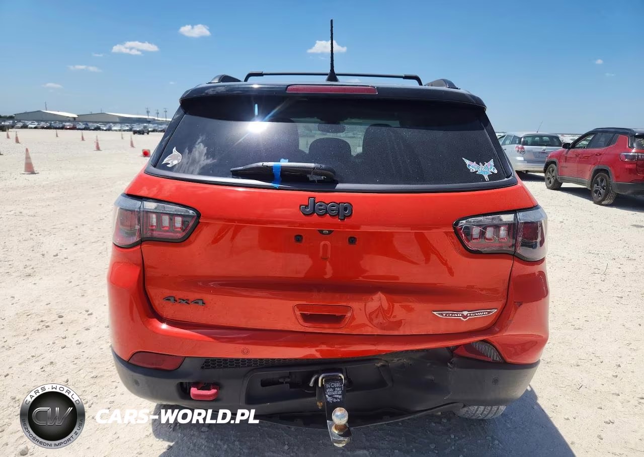 2019 Jeep Compass Trailhawk VIN:3C4NJDDB0KT760425 - 6