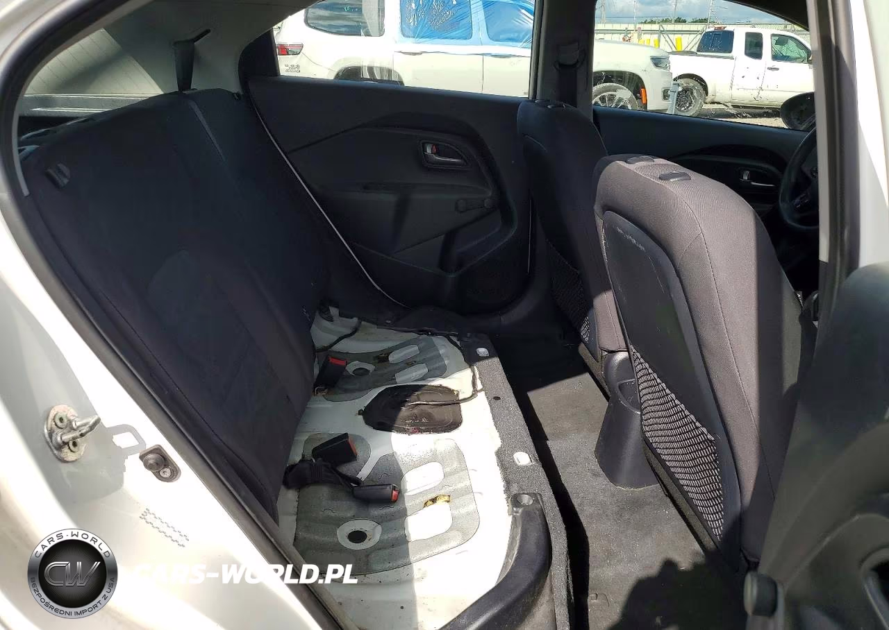 2013 Kia Rio Lx VIN:KNADM5A3XD6303296 - 10