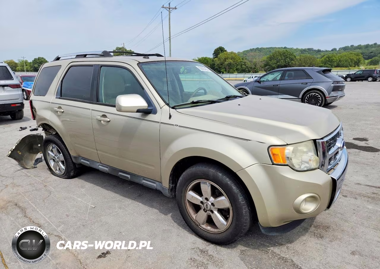 2010 Ford Escape Limited VIN:1FMCU0EG3AKB30640 - 4