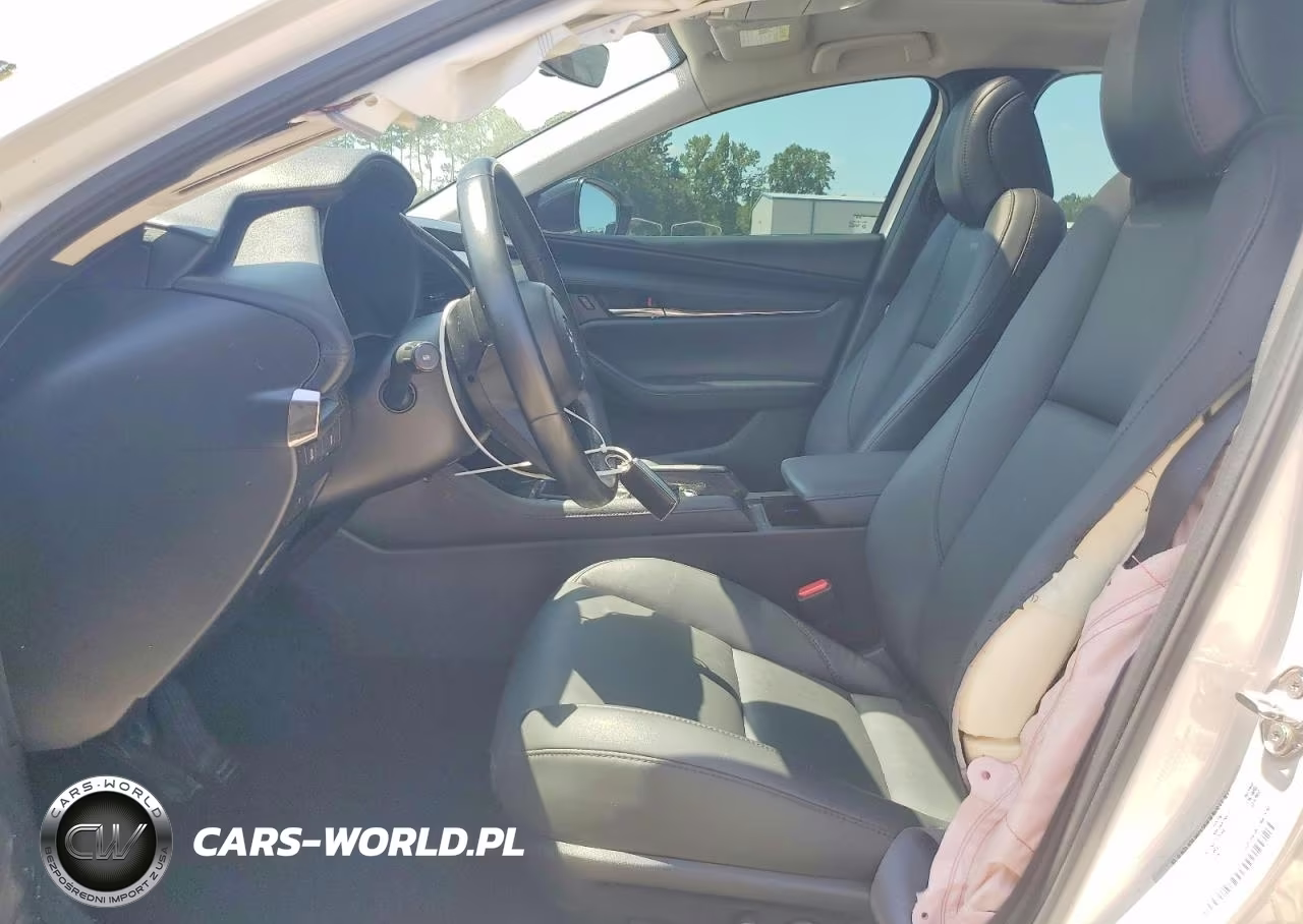 2023 Mazda 3 Preferred VIN:3MZBPACM3PM383395 - 7