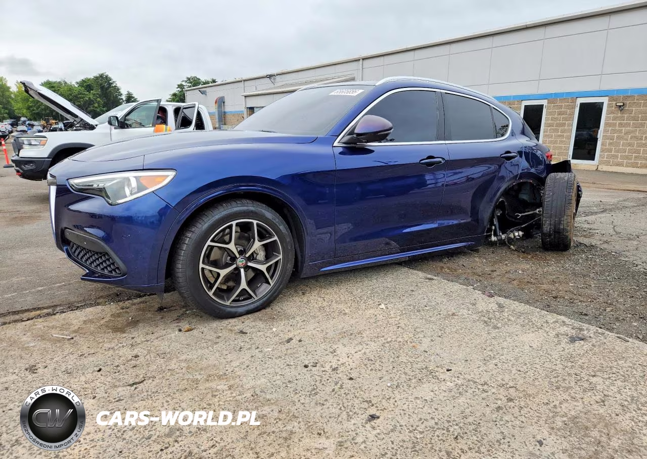 2021 Alfa Romeo Stelvio Ti VIN:ZASPAKBN5M7D14781 - 1
