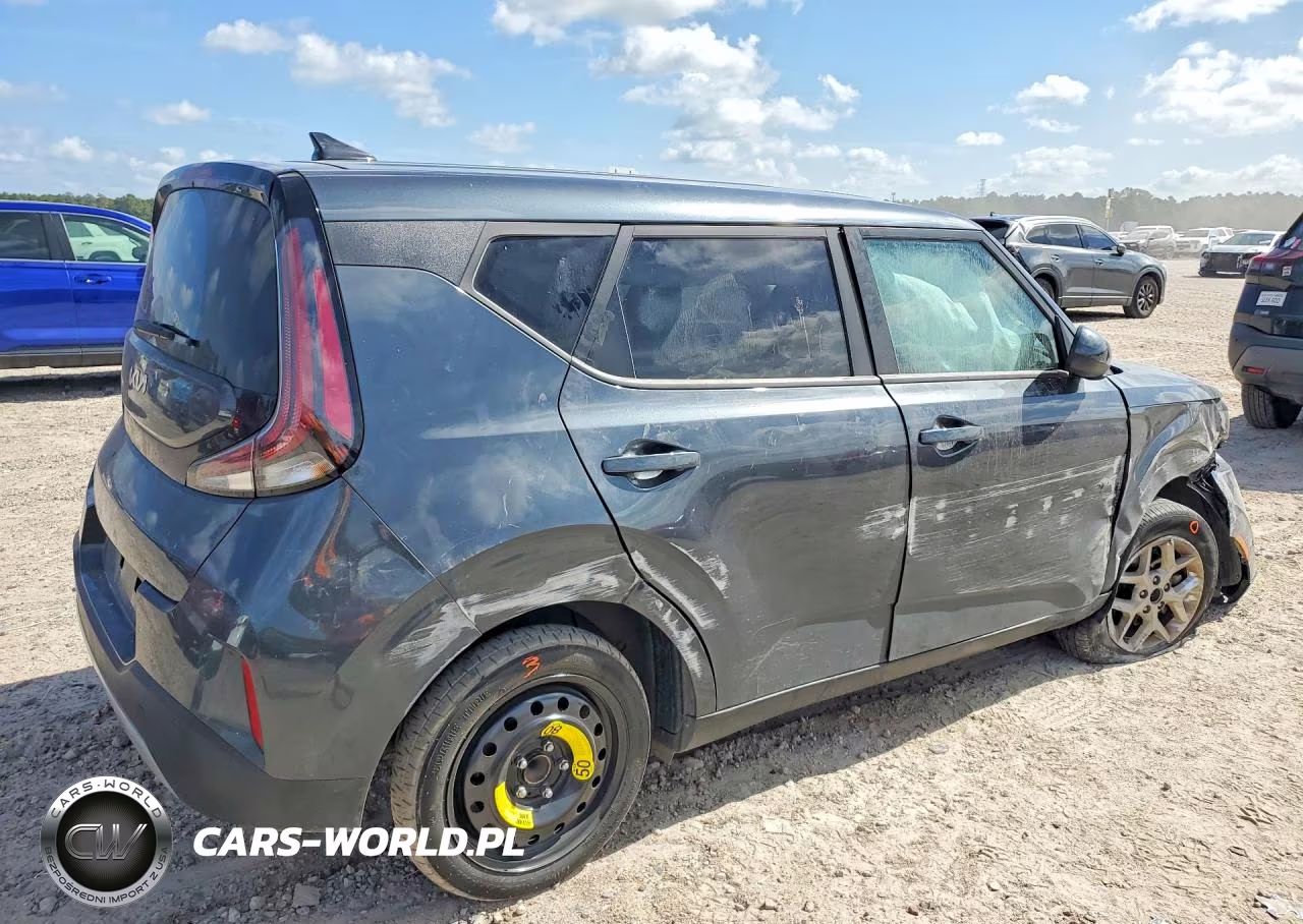 2025 Kia Soul Lx VIN:KNDJ23AU8S7248637 - 3