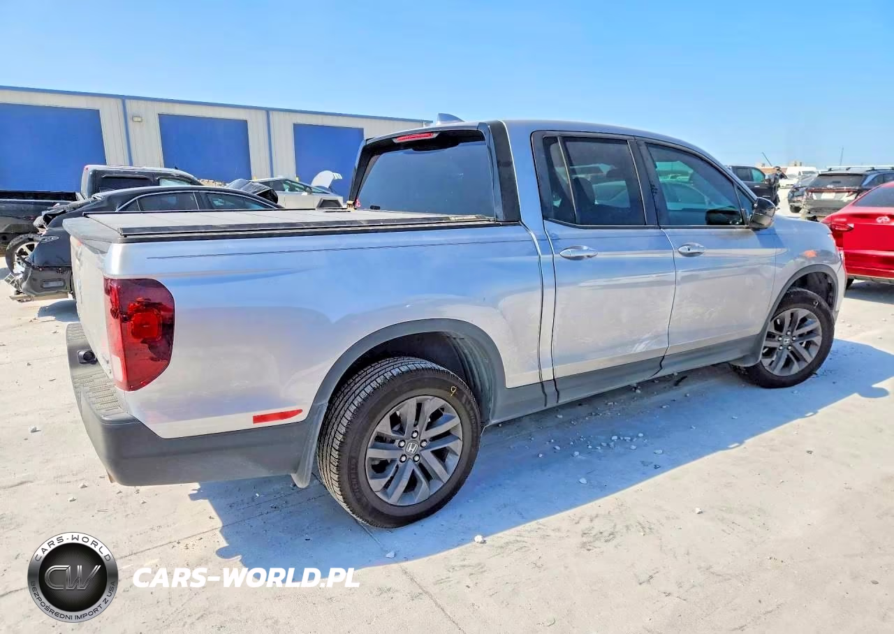 2022 Honda Ridgeline Sport VIN:5FPYK3F10NB017380 - 3
