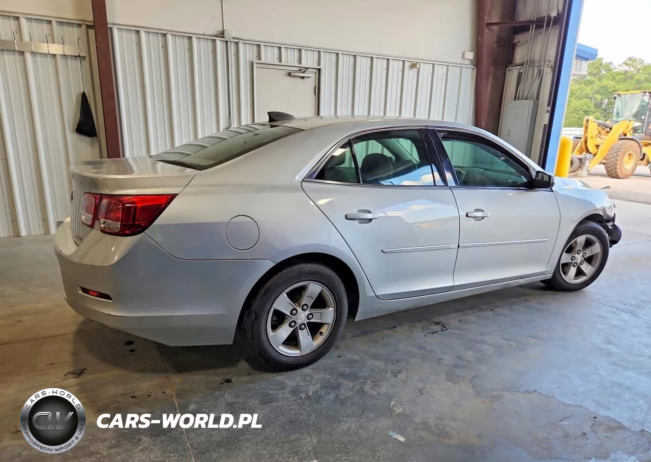 2015 Chevrolet Malibu Ls VIN:1G11B5SL9FF191435 - 3