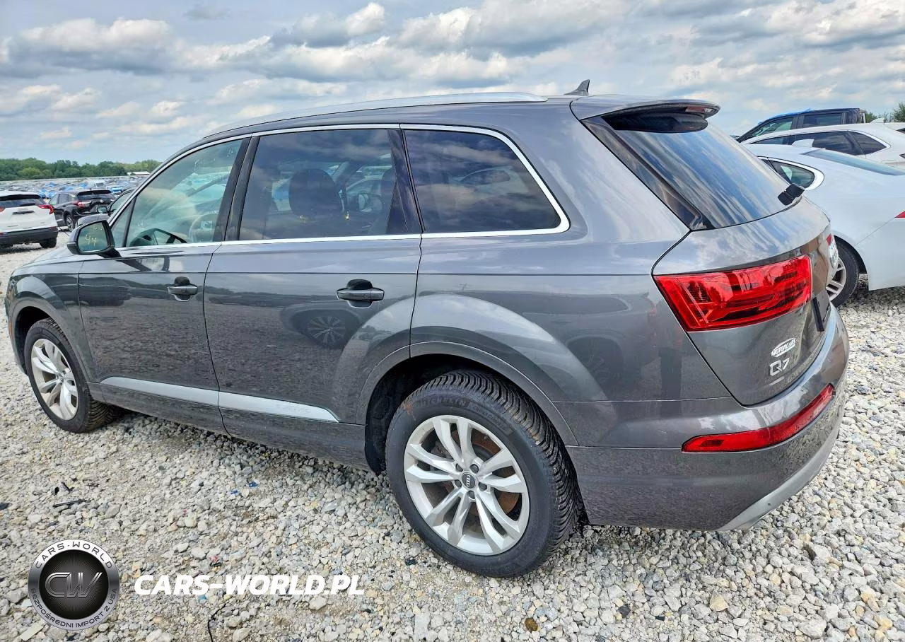 2019 Audi Q7 Premium VIN:WA1AHAF71KD017063 - 2