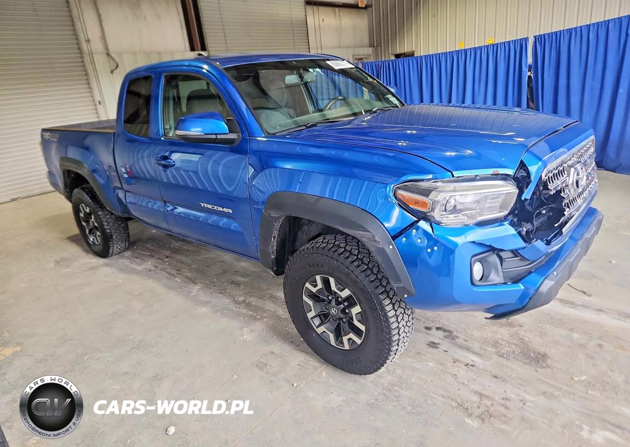 2017 Toyota Tacoma Trd Off-Road VIN:5TFSZ5AN8HX099448 - 4