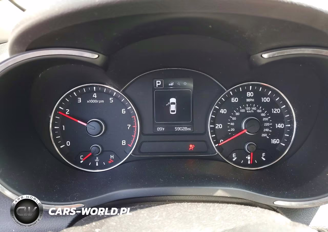 2018 Kia Forte Lx VIN:3KPFL4A71JE169764 - 9
