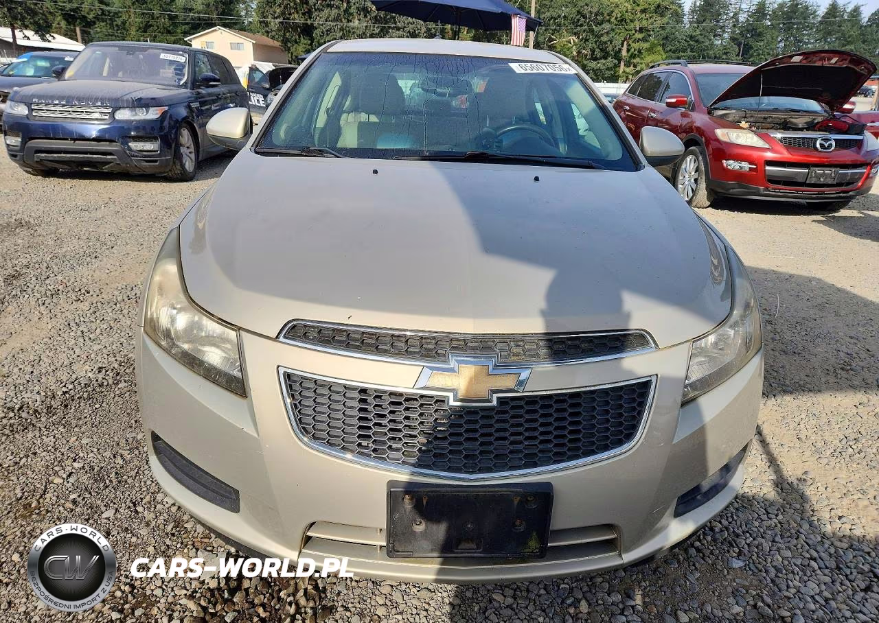 2011 Chevrolet Cruze Lt VIN:1G1PG5S9XB7210255 - 5