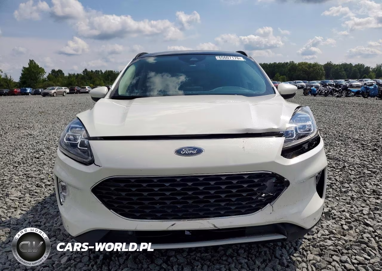 2020 Ford Escape Titanium VIN:1FMCU9DZ5LUB61094 - 5
