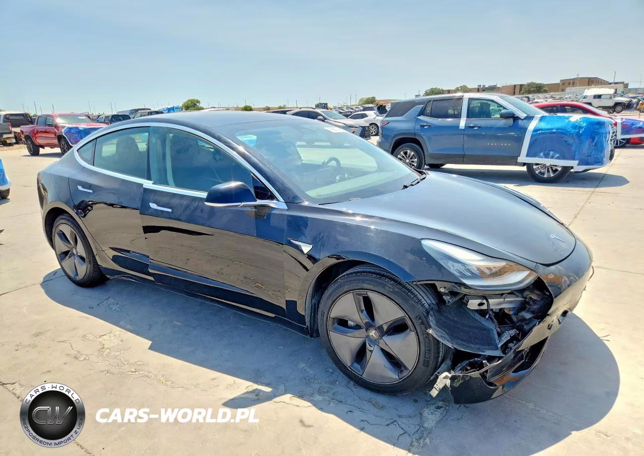 2019 Tesla Model 3 VIN:5YJ3E1EA7KF397877 - 4