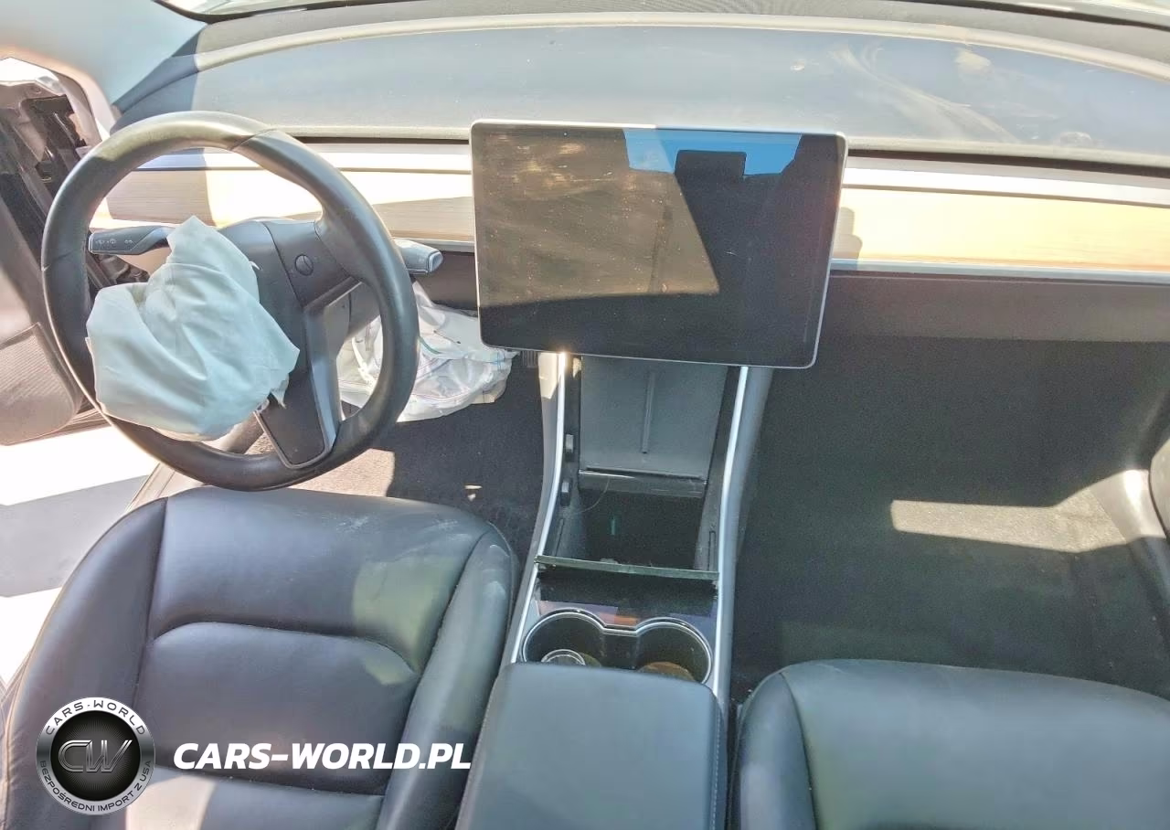 2019 Tesla Model 3 VIN:5YJ3E1EA7KF397877 - 8
