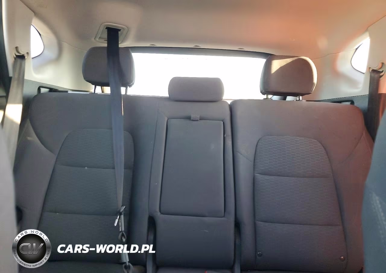 2019 Hyundai Tucson Se VIN:KM8J23A41KU963885 - 10