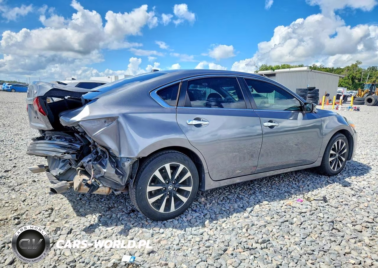 2018 Nissan Altima 2.5 Sv VIN:1N4AL3AP3JC126075 - 3