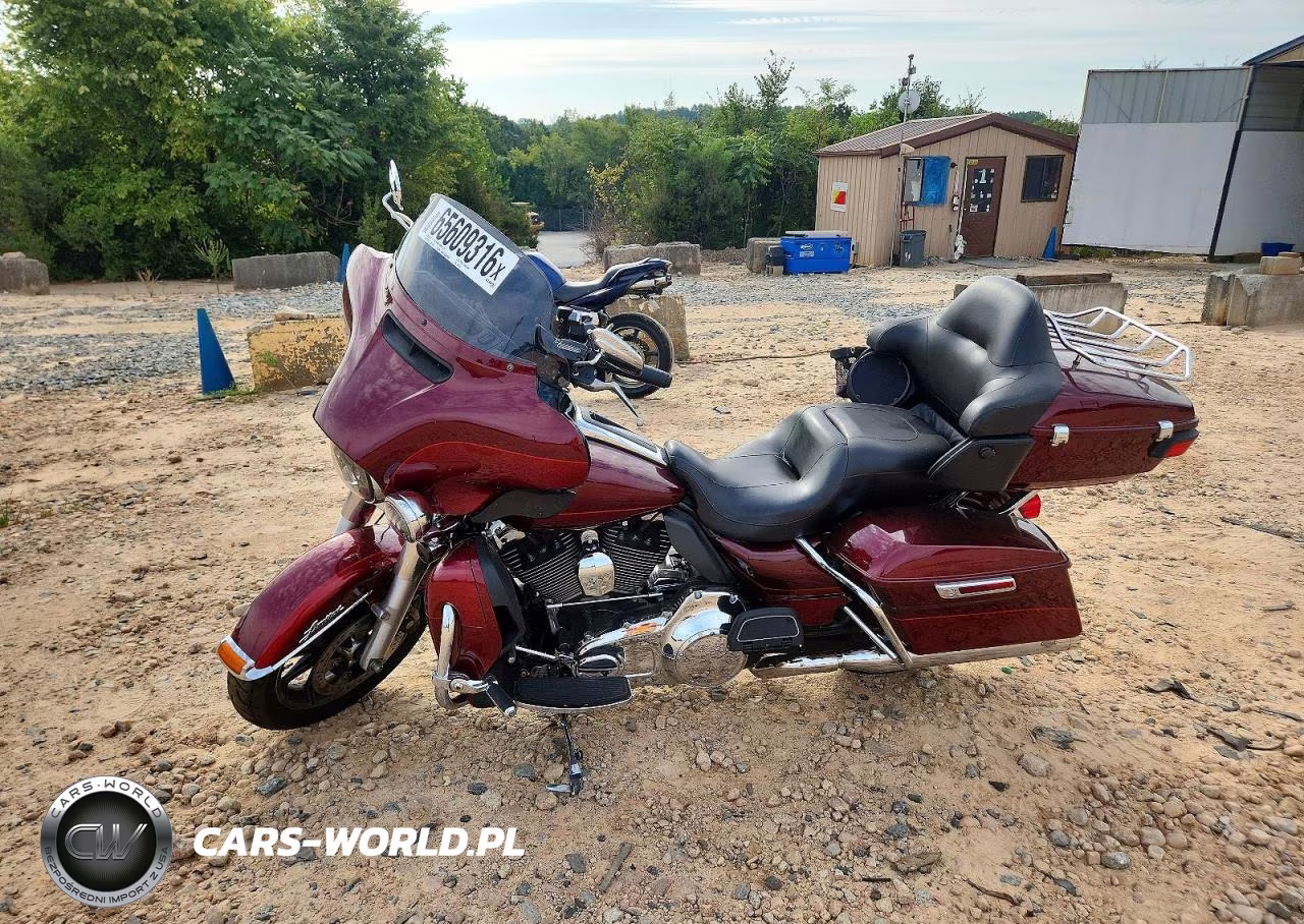 2016 Harley-Davidson Flhtk Ultra Limited VIN:1HD1KEL1XGB633733 - 3