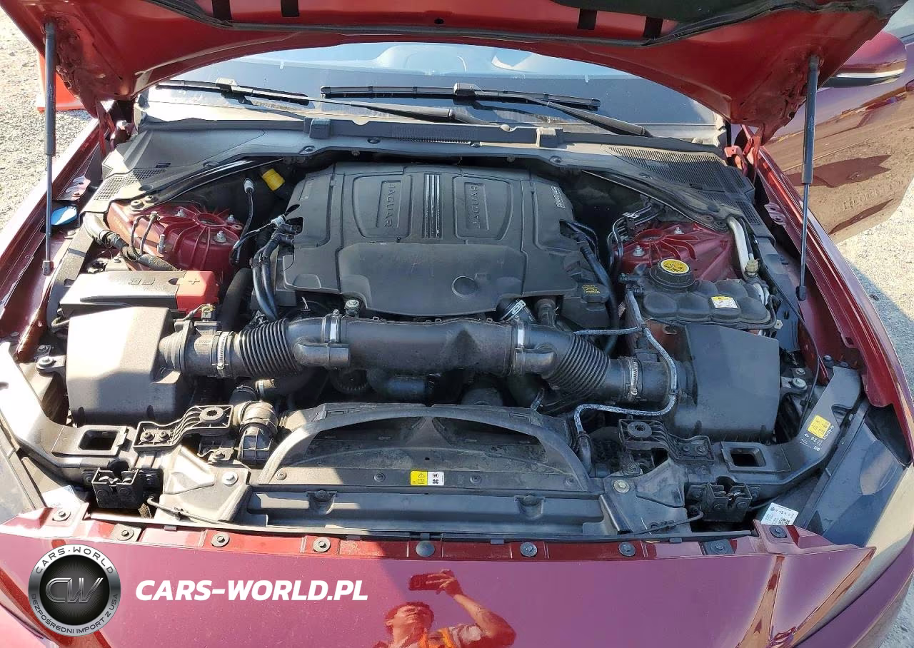 2017 Jaguar Xe Premium VIN:SAJAJ4BV8HA964211 - 11