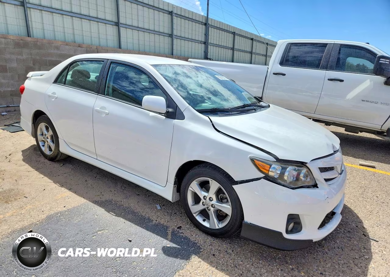 2013 Toyota Corolla S VIN:2T1BU4EE9DC078152 - 4