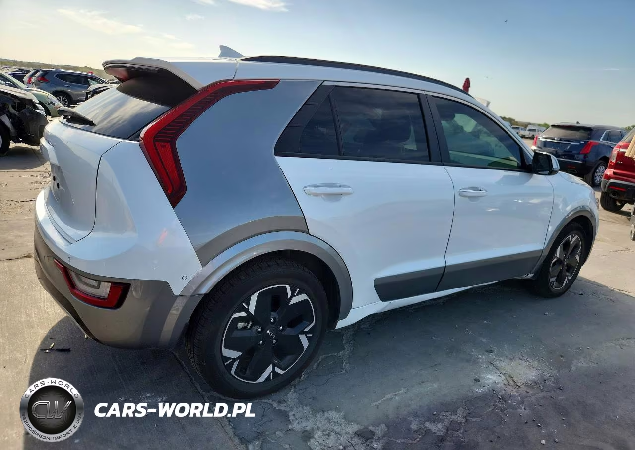 2023 Kia Niro Wave VIN:KNDCT3L17P5016350 - 3