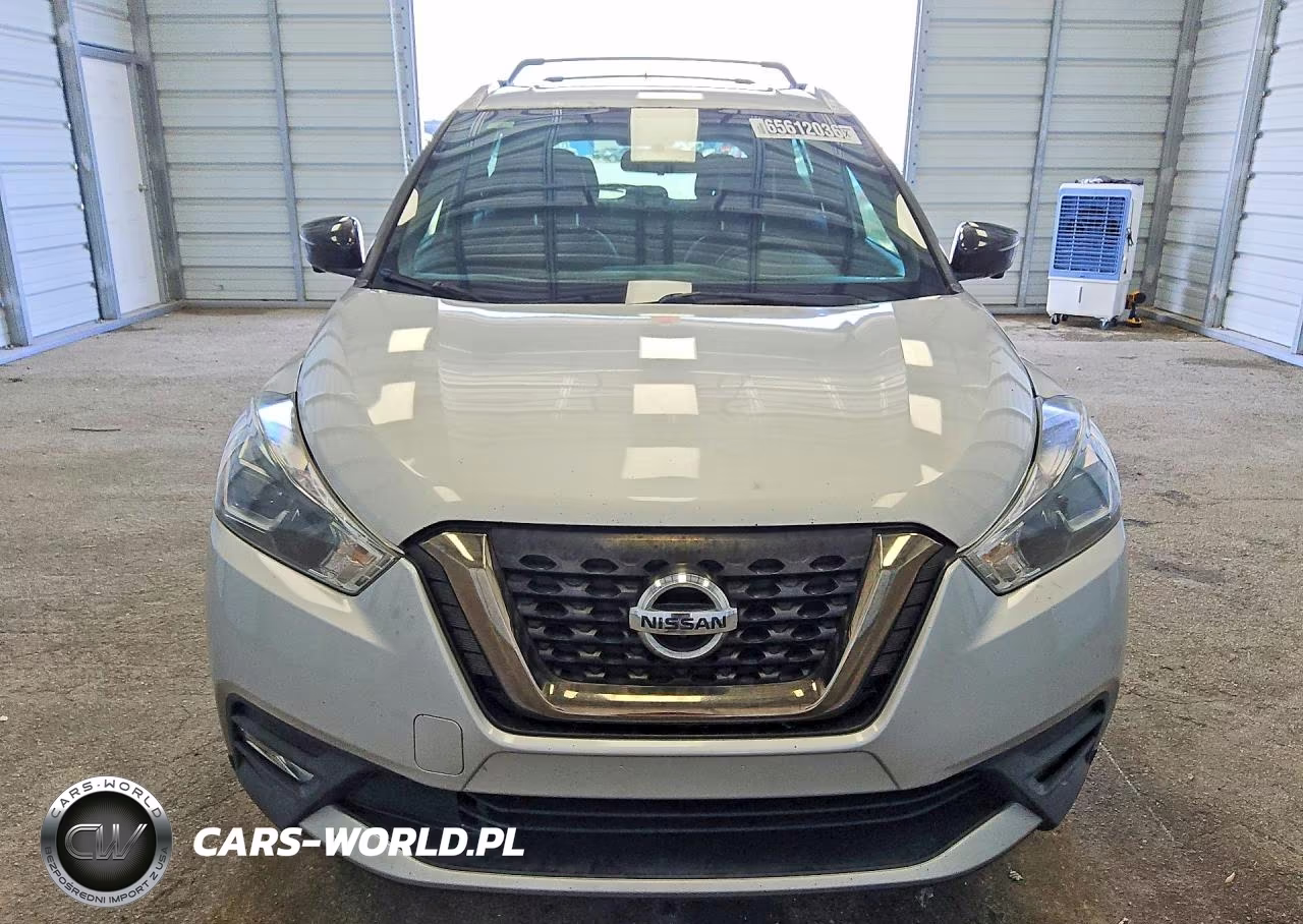2019 Nissan Kicks Sr VIN:3N1CP5CU8KL531024 - 5