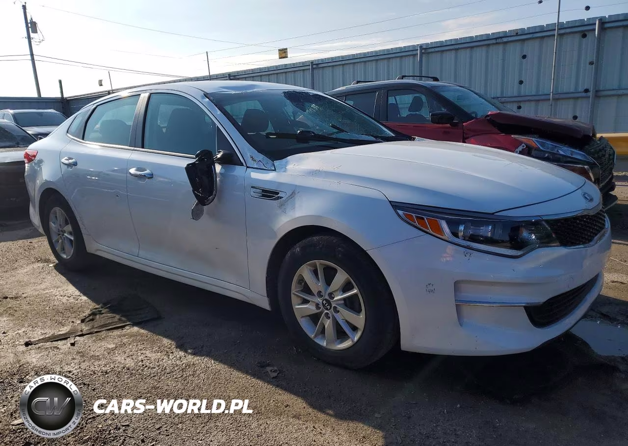 2018 Kia Optima Lx VIN:KNAGT4L30J5205905 - 4