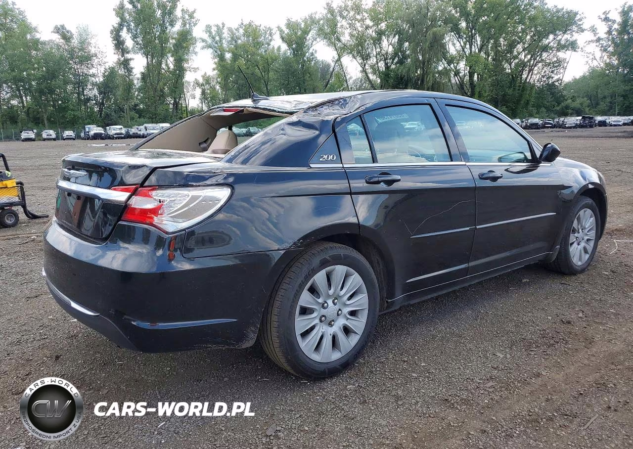 2013 Chrysler 200 Lx VIN:1C3CCBAB6DN568704 - 3