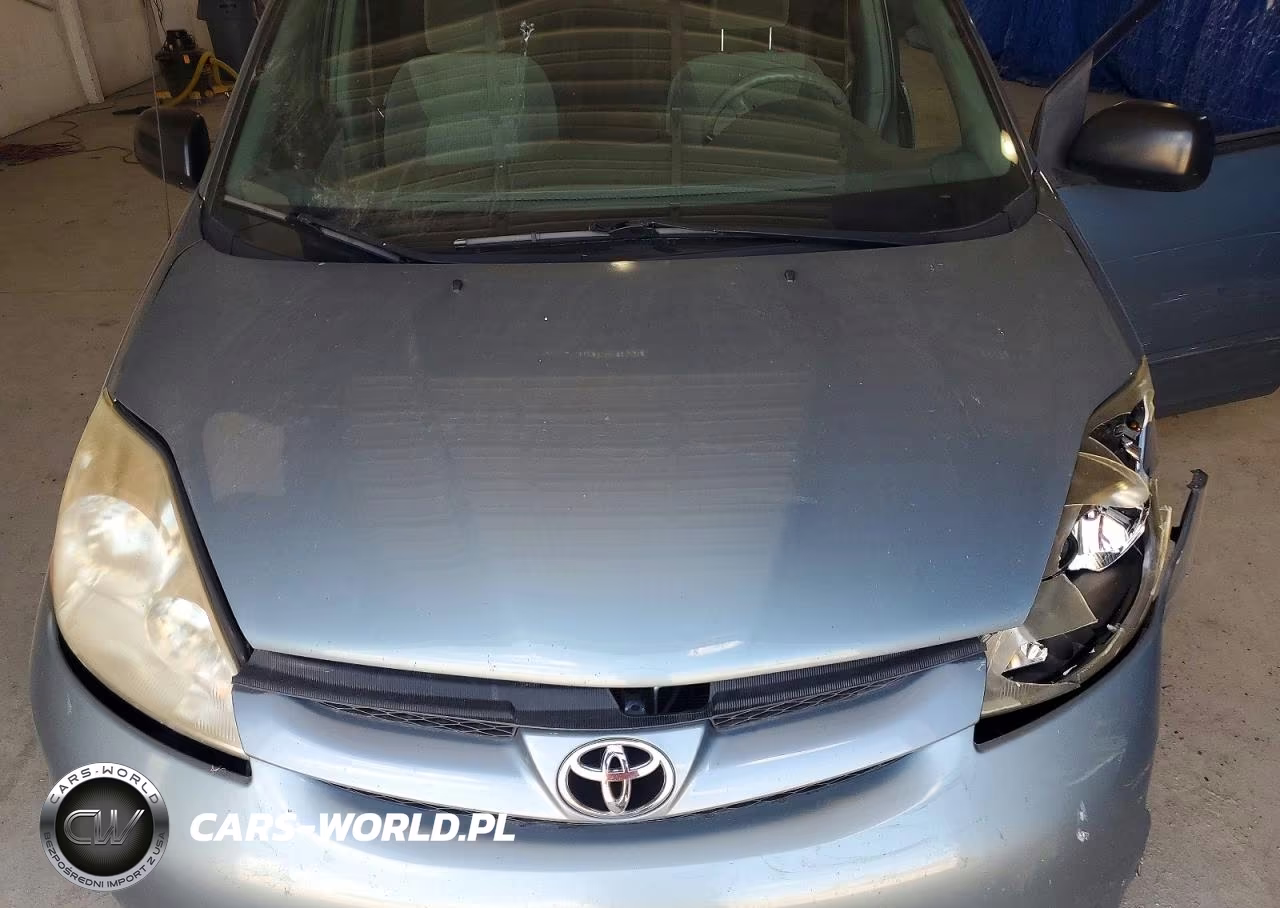 2009 Toyota Sienna Le 7-Passenger VIN:5TDZK23C59S238634 - 11