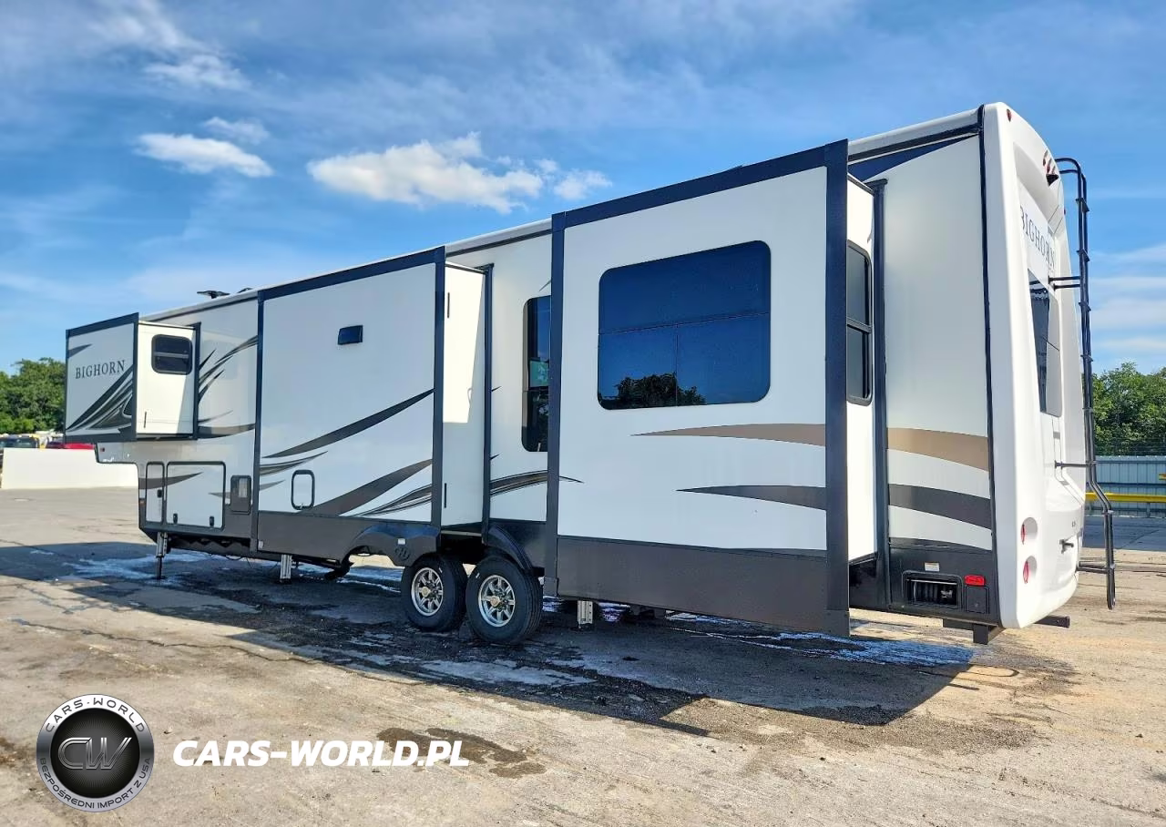 2019 Heartland Big Horn Camper VIN:5SFBG4327KE407051 - 3