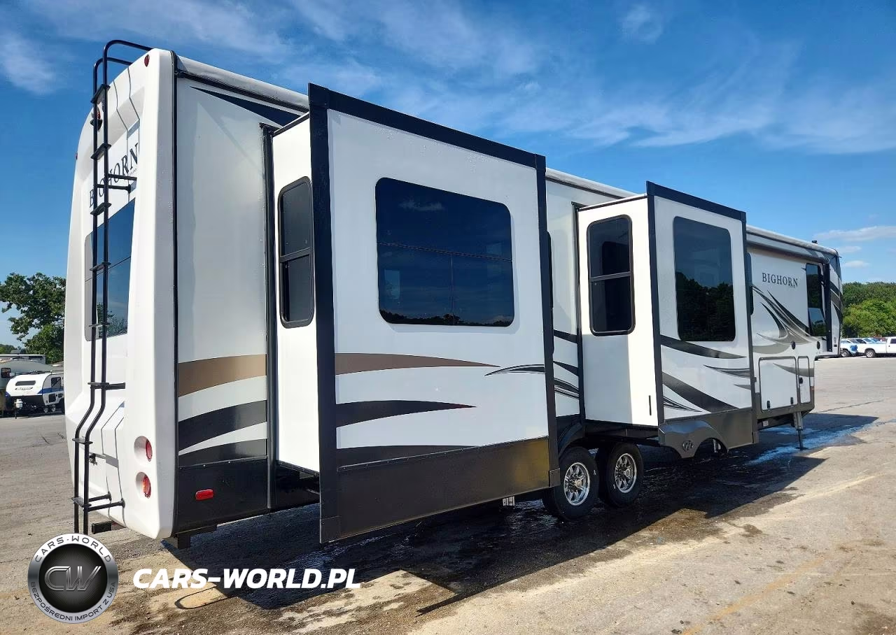 2019 Heartland Big Horn Camper VIN:5SFBG4327KE407051 - 4