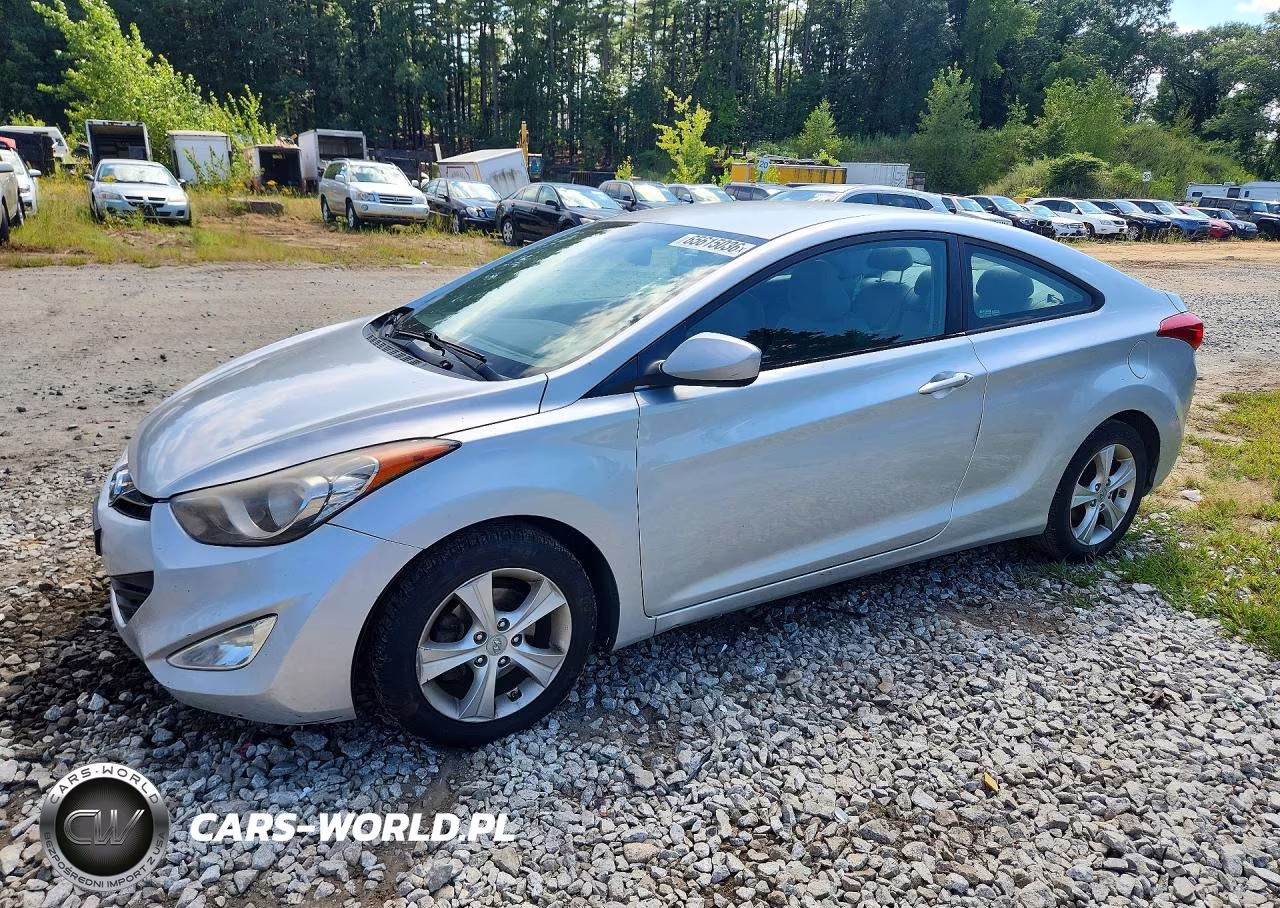2013 Hyundai Elantra Coupe Gs – zdjęcie 1 z 12