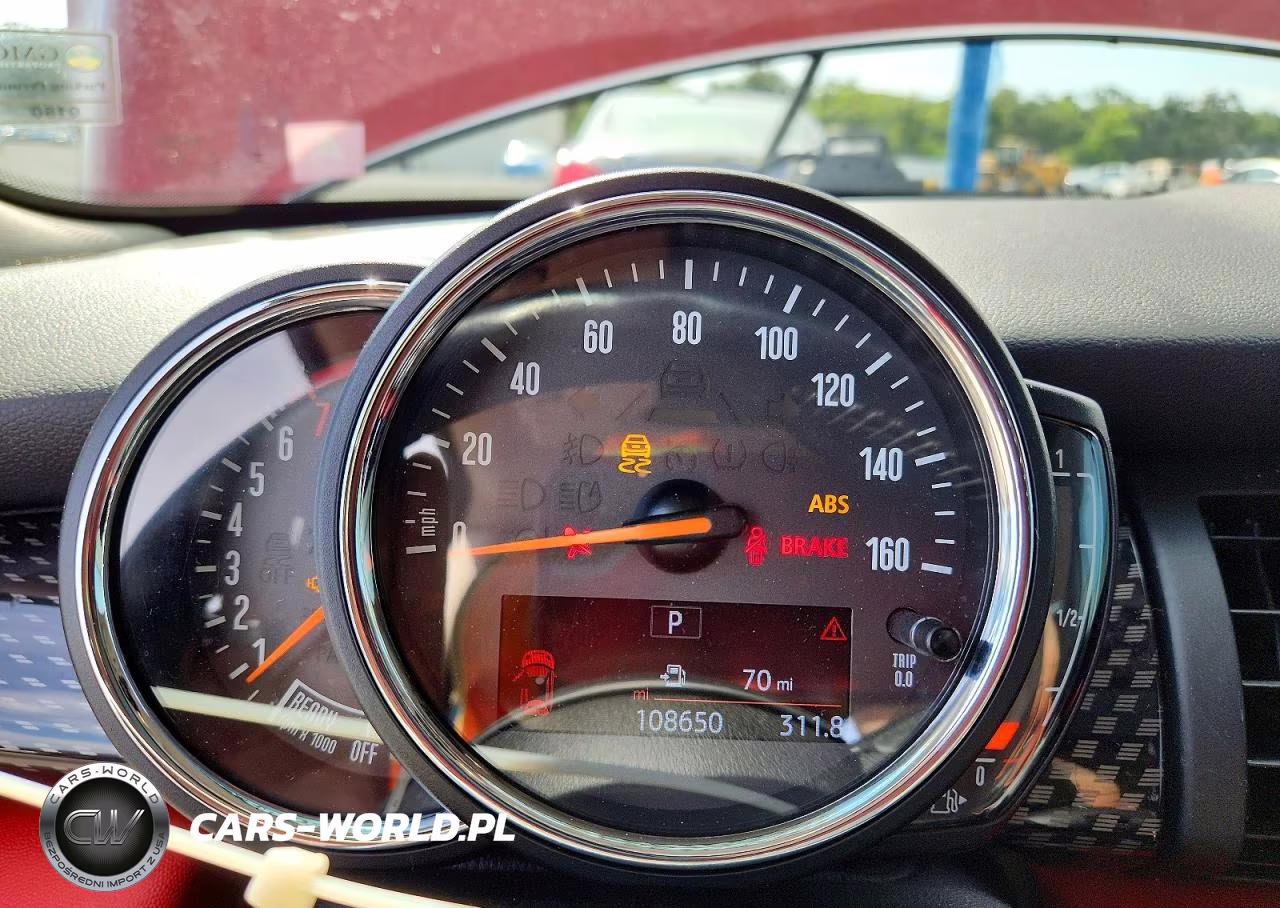2018 Mini Cooper S VIN:WMWXP7C59J2A49178 - 9