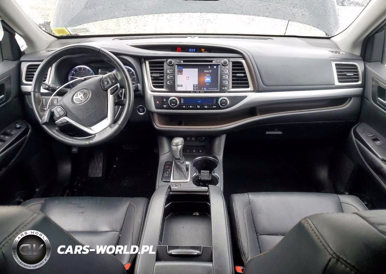 2019 Toyota Highlander Xle VIN:5TDJZRFH2KS612373 - 8