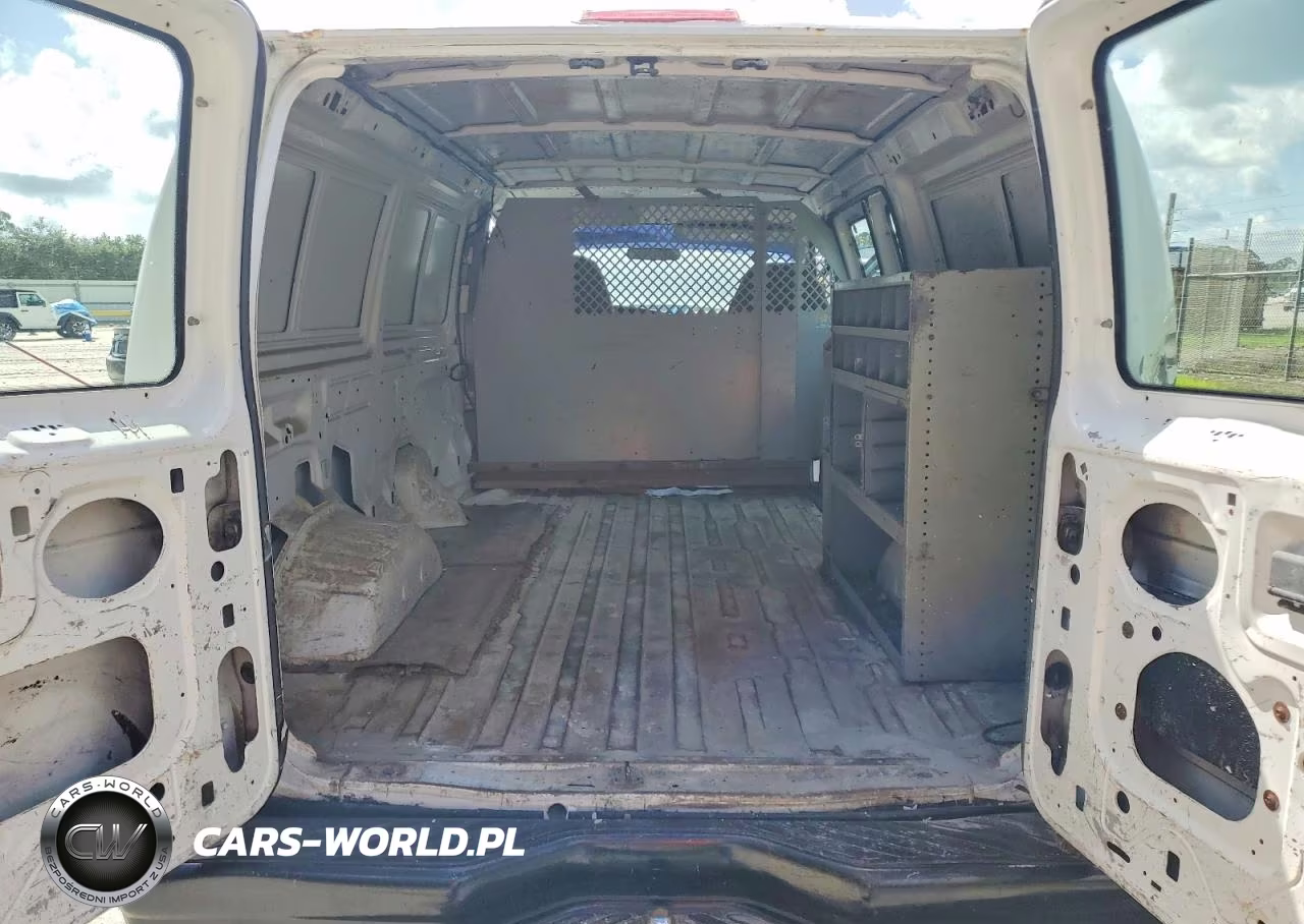 2001 Ford Econoline E150 Van VIN:1FTRE14251HB75955 - 10