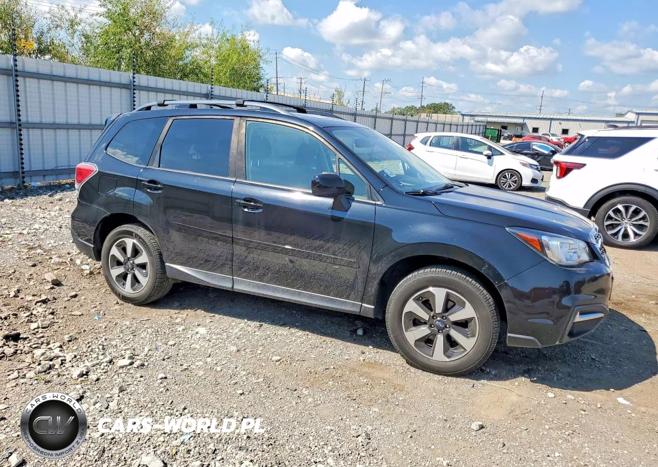 2017 Subaru Forester 2.5I Premium VIN:JF2SJAEC6HH479568 - 4