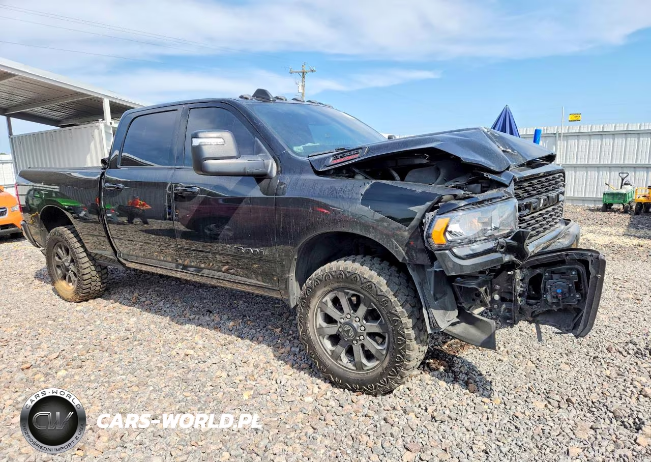 2023 Ram 3500 Big Horn VIN:3C63R3DJ0PG602191 - 4