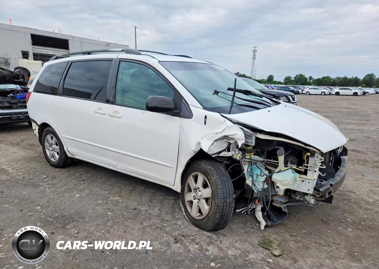 2005 Toyota Sienna Le 7 Passenger VIN:5TDZA23CX5S321876 - 4