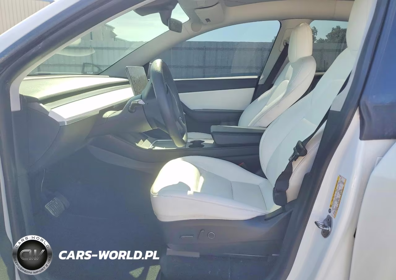 2021 Tesla Model Y VIN:5YJYGDEE0MF244247 - 7