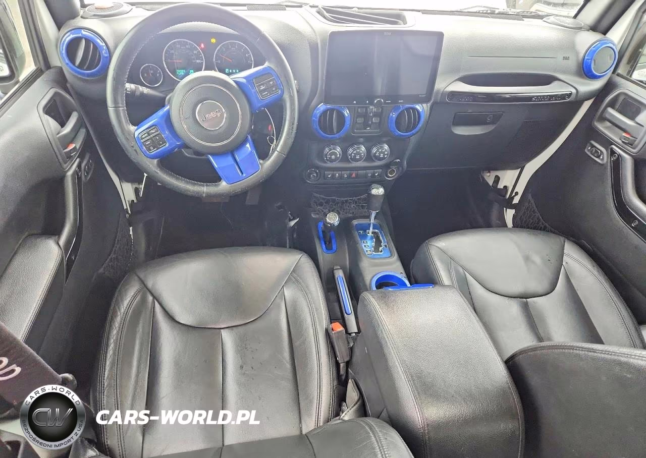 2015 Jeep Wrangler Unlimited Sahara VIN:1C4BJWEGXFL689082 - 8