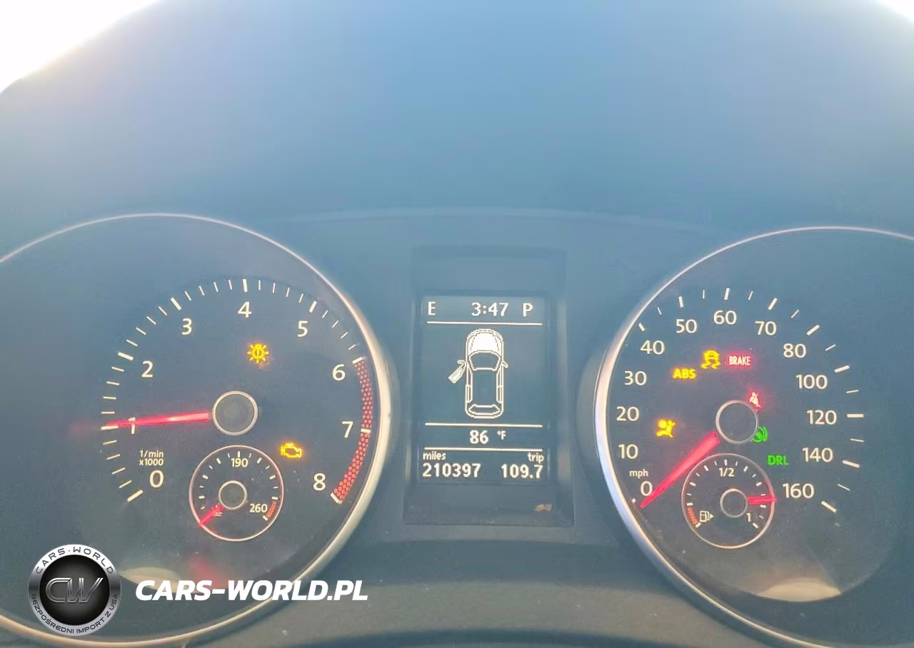 2011 Volkswagen Golf VIN:WVWDA7AJ0BW288469 - 9