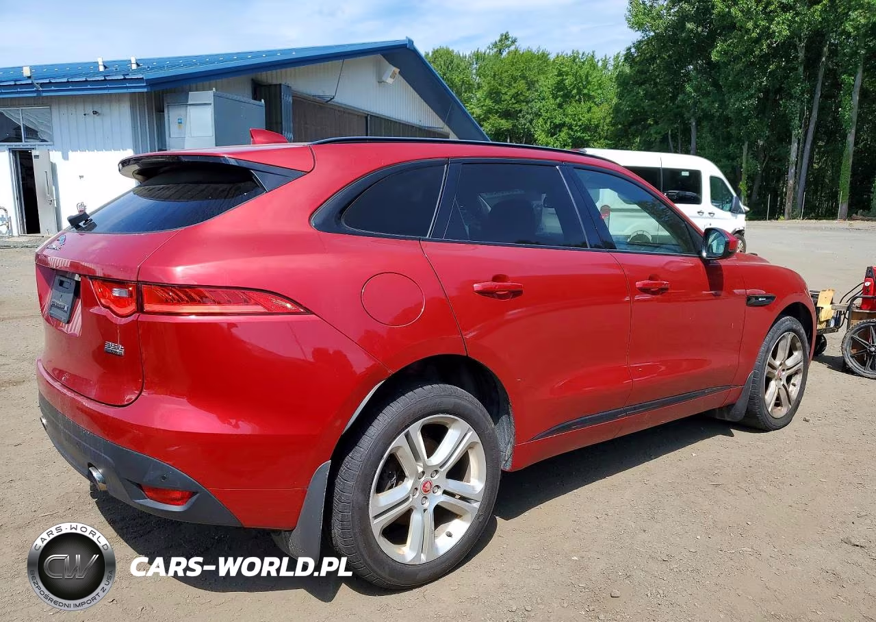 2017 Jaguar F-Pace R - Sport VIN:SADCL2BV5HA894709 - 3