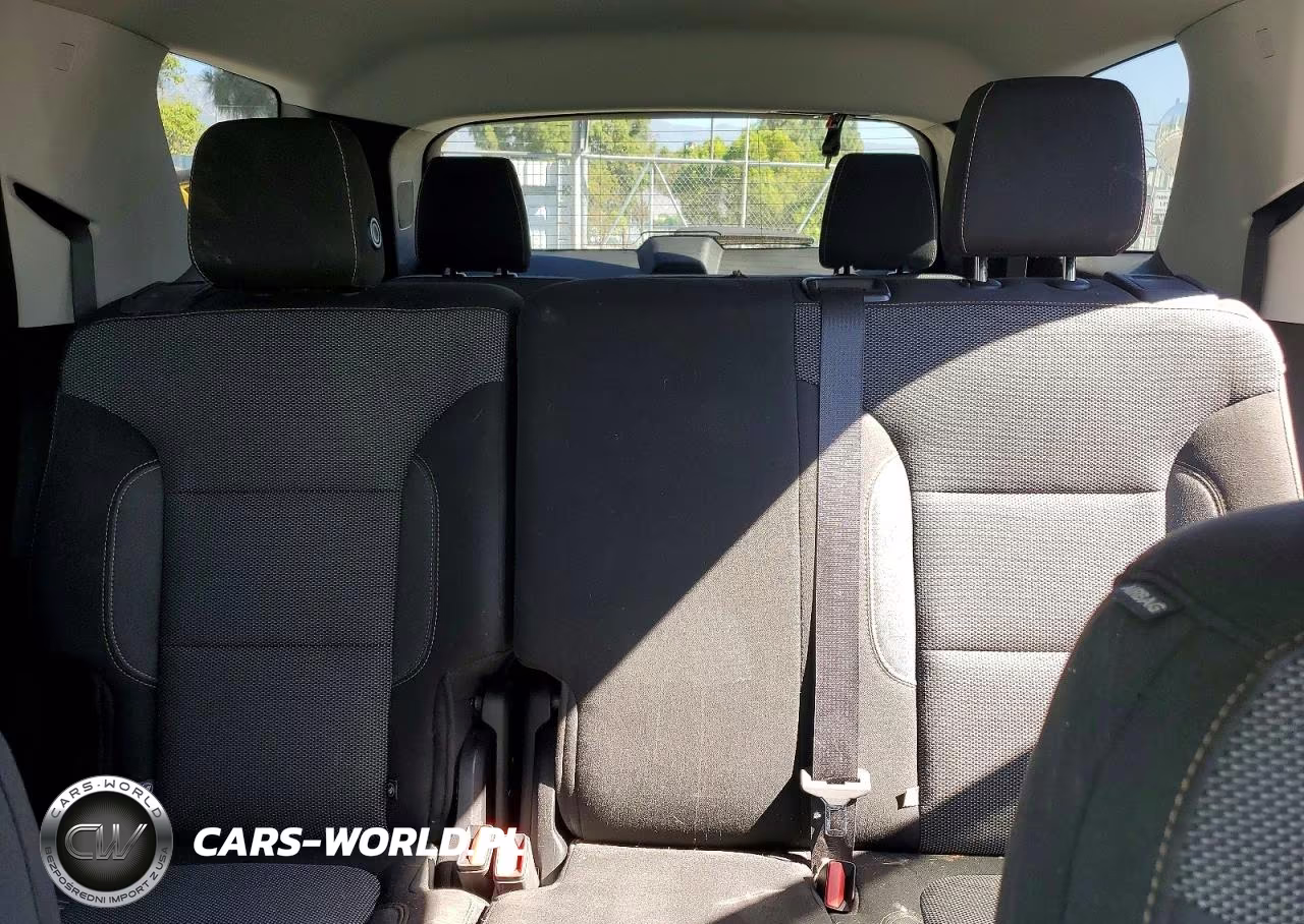 2018 Chevrolet Traverse Lt VIN:1GNERGKW9JJ197078 - 10